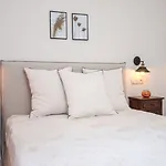 Aerides Villa *